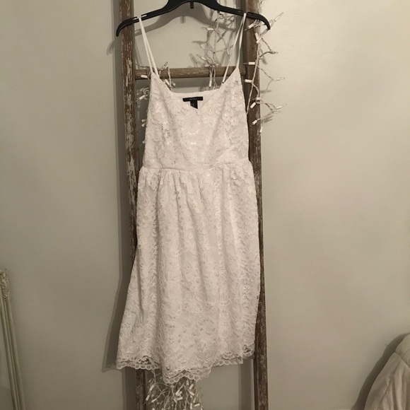 Feminine A Line white lace dress. Never worn! - Picture 1 of 4